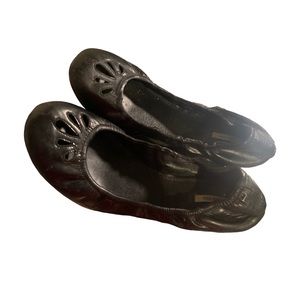 MIU MIU Made in Italy Black Leather Women's Ballet Flats EU39/39.5 - US 8-8.5.